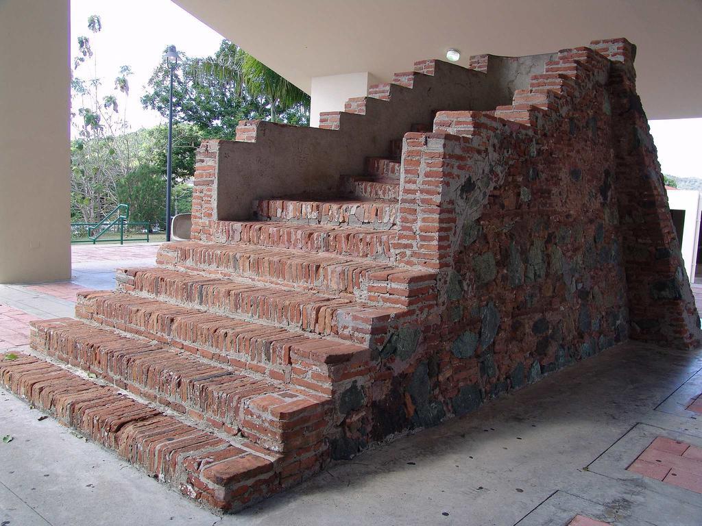 Hostal Universitario San German Exterior photo